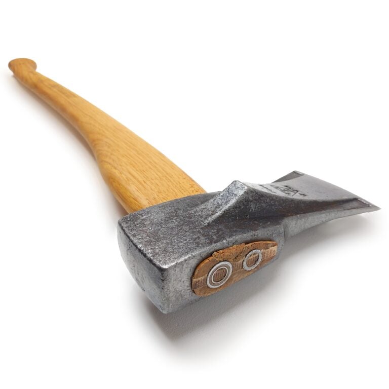 Forged splitting axe 2 kg 2000 gram hickory