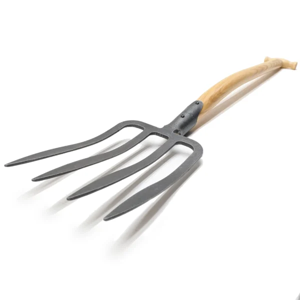 Spade fork with lance tines
