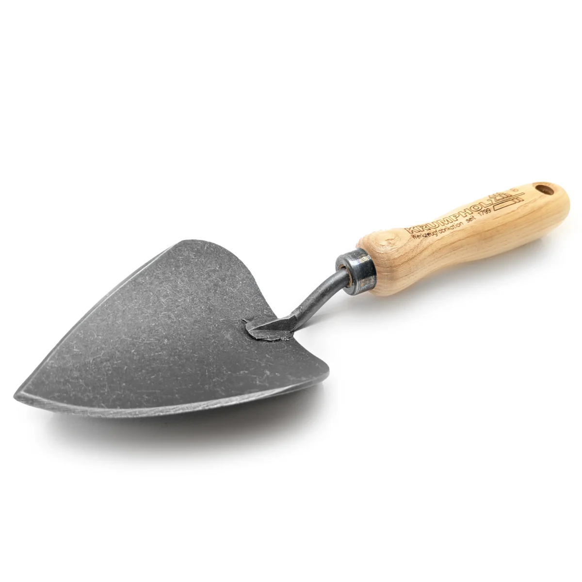 Heart trowel