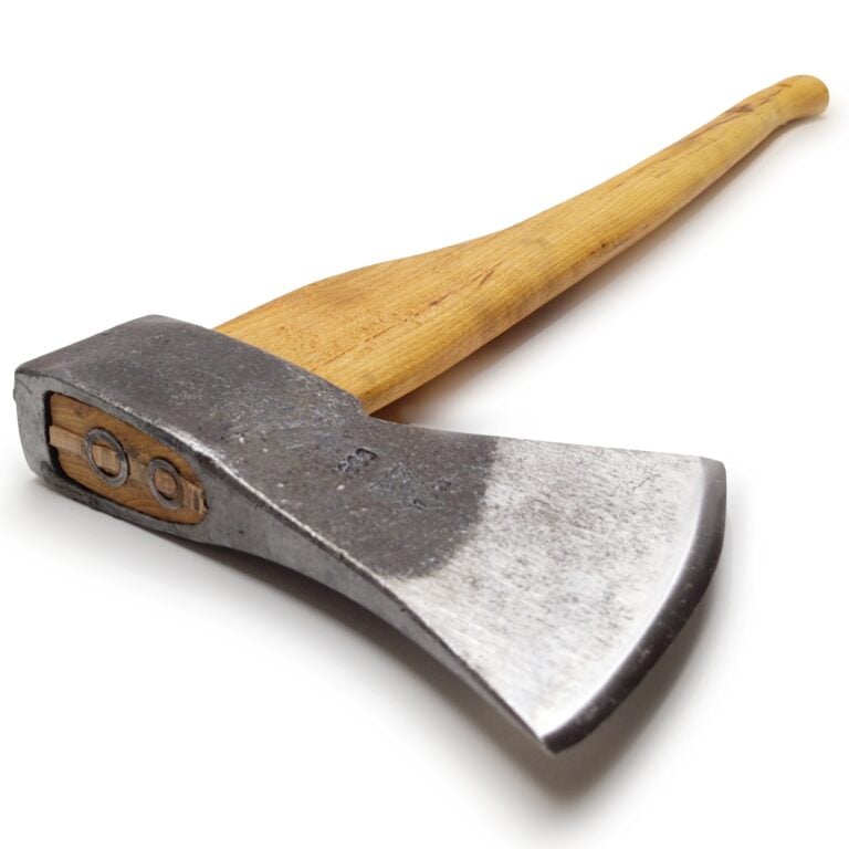 Axe 1.6 kg hickory